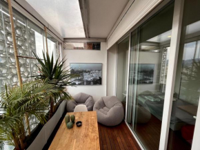 Moderno Rooftop con Terrazza e Vista Mozzafiato